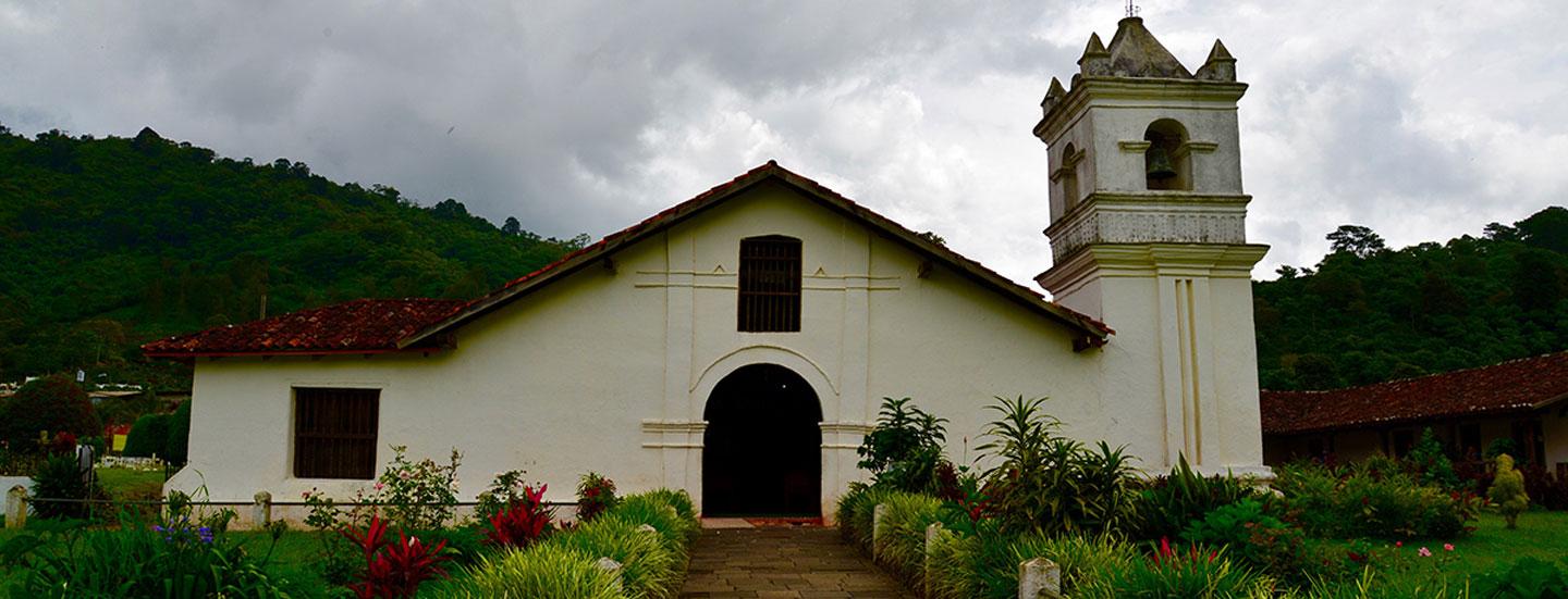 Striscione-Iglesia-Orosi.jpg
